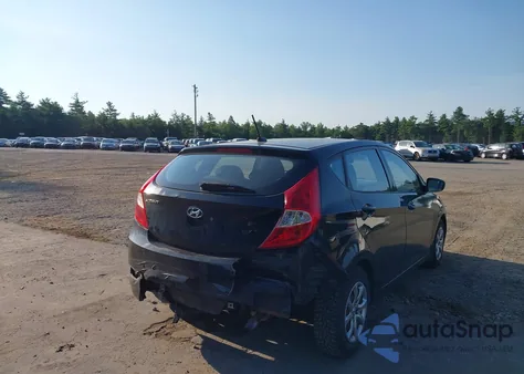 2013 Hyundai Accent Gs from USA, damaged, VIN KMHCT5AE7DU083576